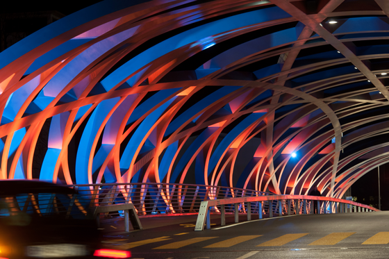 Tubular Twilight, Genève, Suisse - Photo : Michel Djaoui