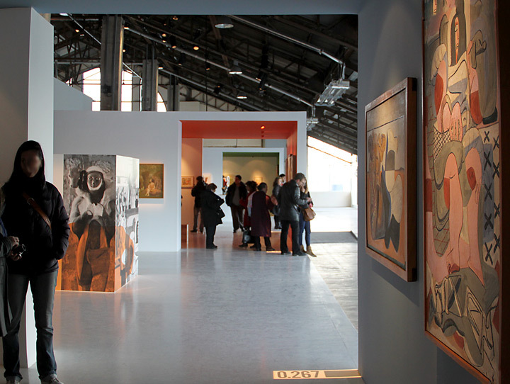 Le-Corbusier-et-la-question-du-brutalisme,-J1,-Marseille---Scénographie-Jacques-Sbriglio---Photo2-Vincent-Laganier-