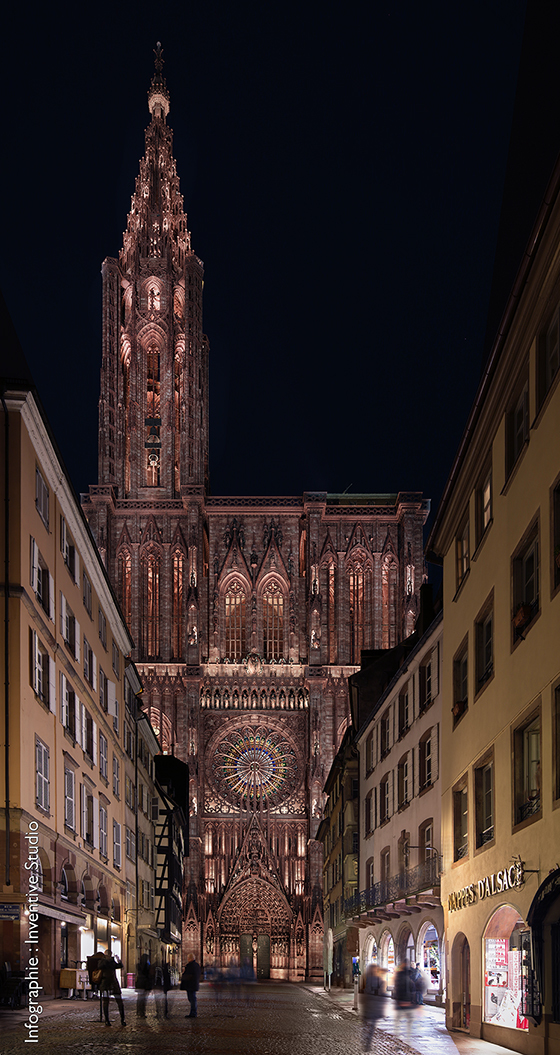 Photomontage du projet lauréat de mise en lumière, Cathédrale vue depuis la rue Mercière, Strasbourg, France - Illustration : Inventive studio