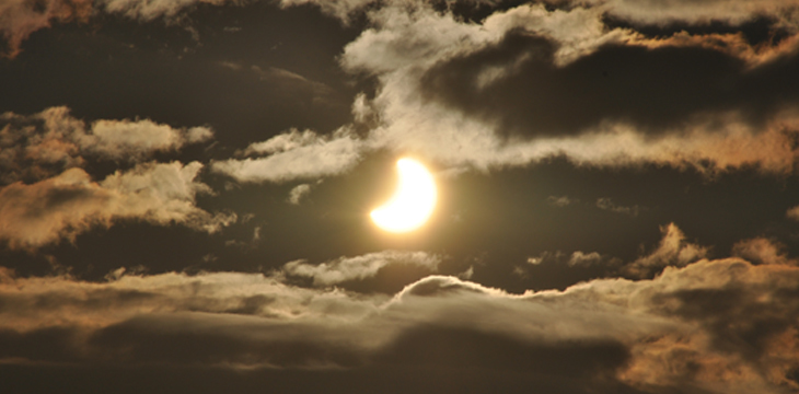 Eclipse de Soleil - 4 Janvier 2011 - Photo : Observatoire de Lyon