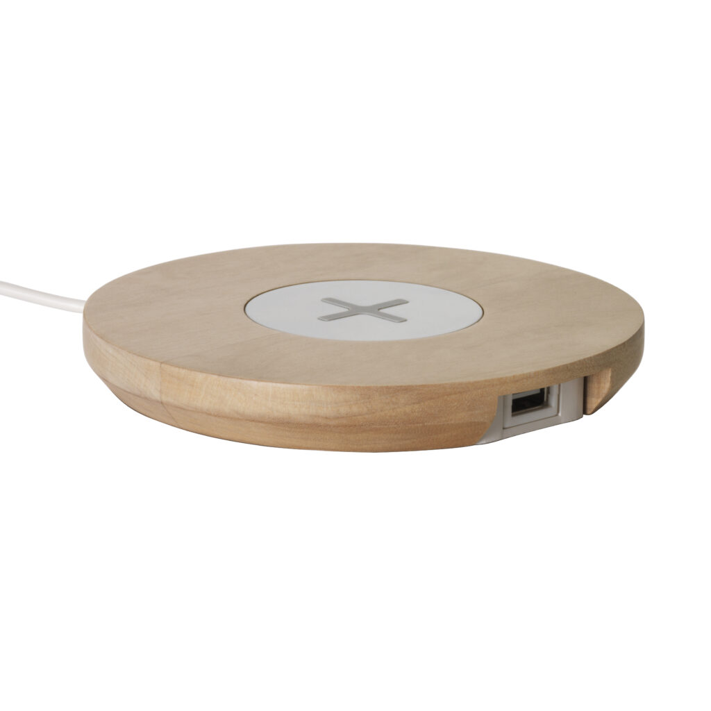 NORDMÄRKE, socle avec port USB plastique à rechargement sans fil © IKEA