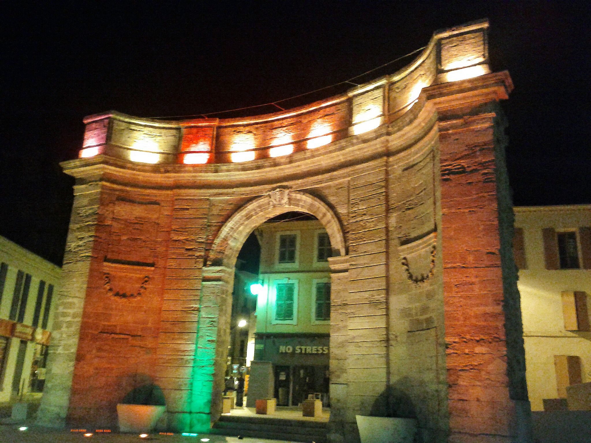 Porte_d'Arles à Istres - Photo Creative Commons