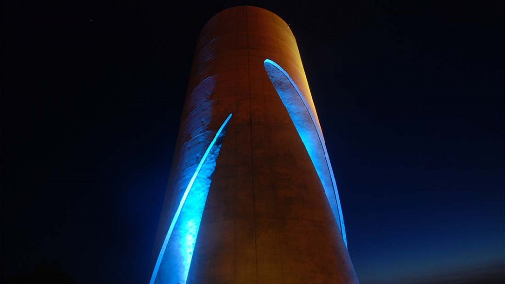 Château d'eau de Cherbourg-Octeville - Architecte et scénographie Atelier-Lab - Conception lumière et photo I.C.O.N.