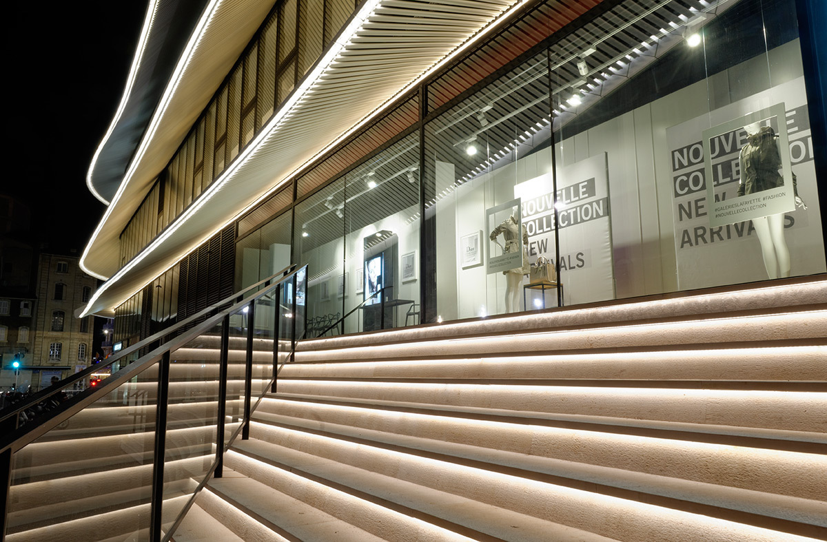 Galeries Lafayette, Centre Bourse, Marseille - Architectes Moatti-Riviere - Concepteur lumière et photo 8’18’’