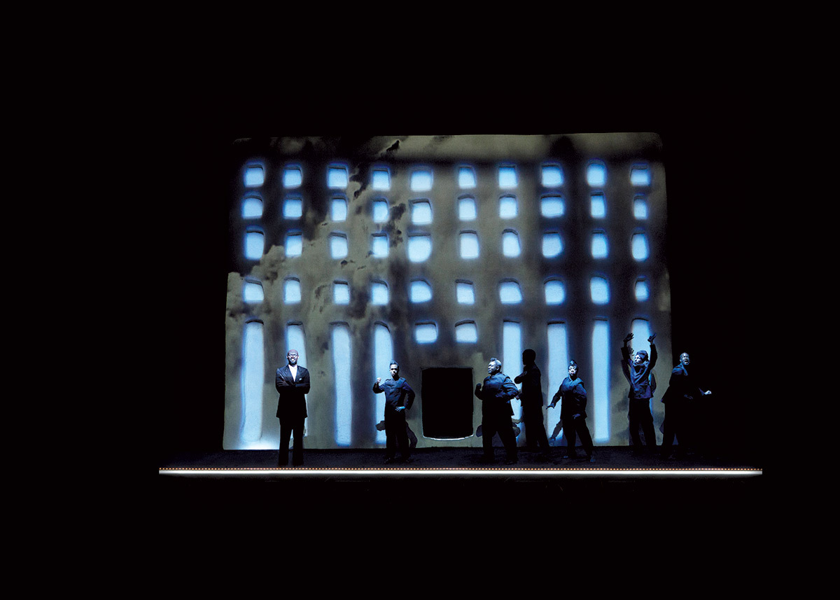 "Les Nègres" de Jean Genet - Mise en scène Bob Wilson ® Lucie Jansch