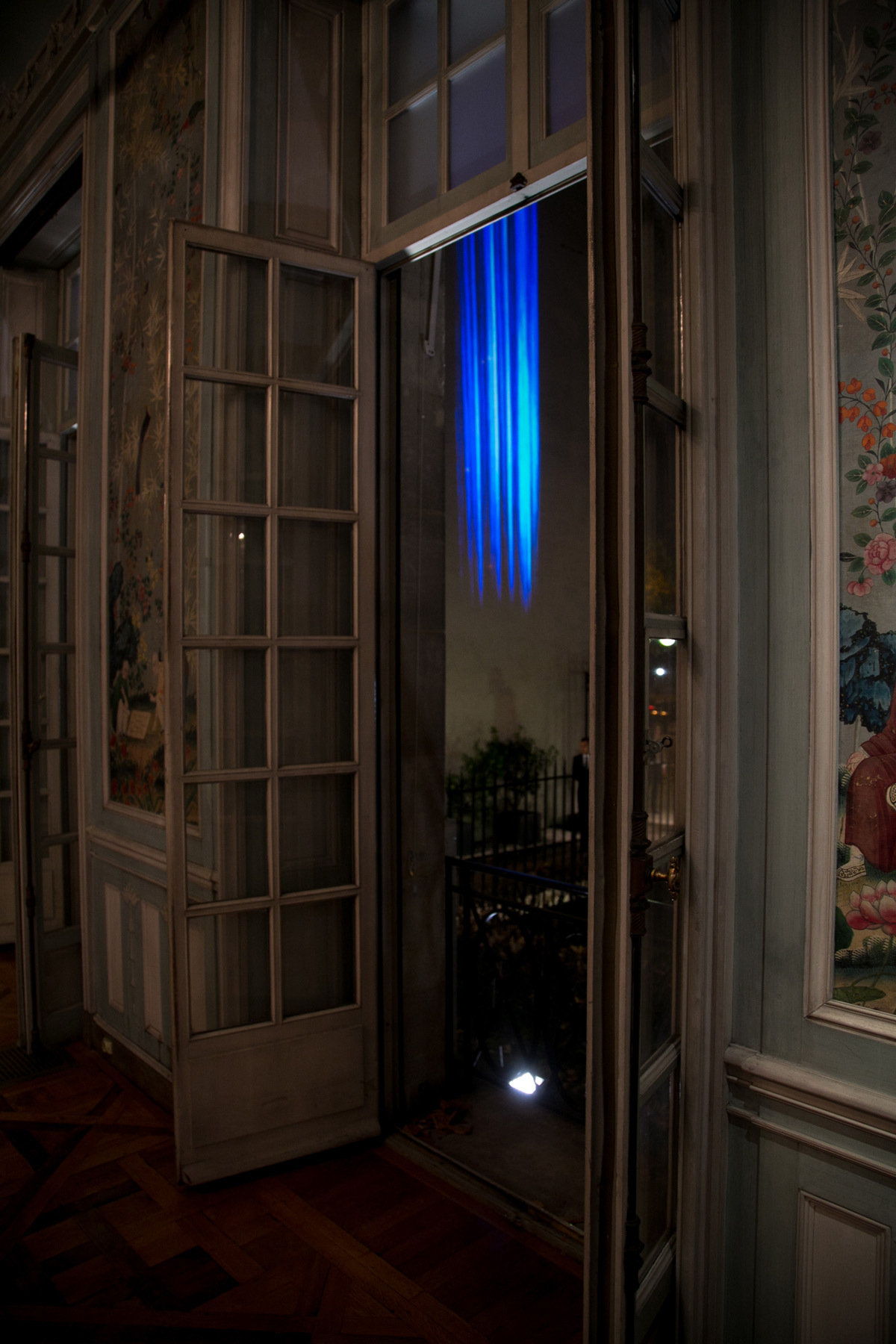 Particle Falls de Andrea Polli, Mona Bismarck American Center, Paris, France © Nicolas Katz