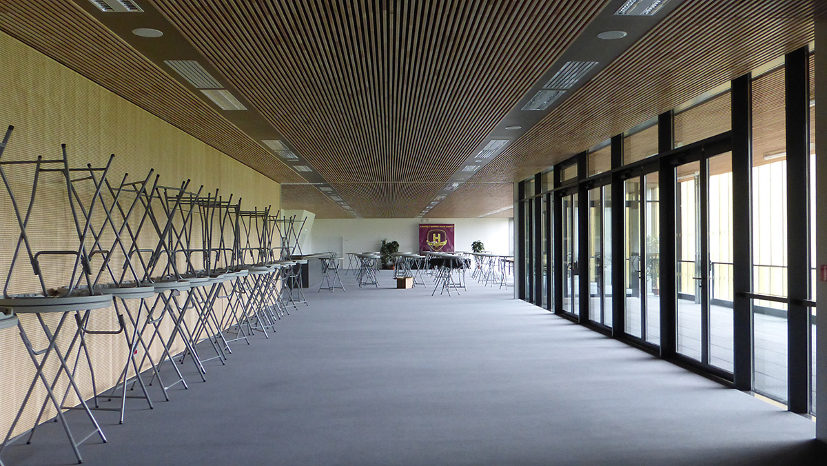 Espace VIP - Salle sportive métropolitaine de Nantes Métropole, Rezé, France - Architectes Chaix & Morel et Associés - Photo Vincent Laganier