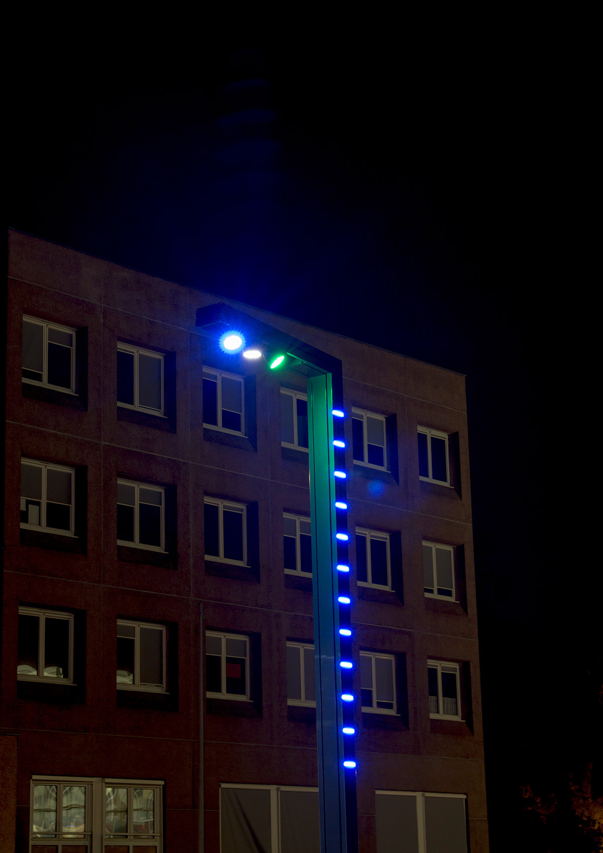Signalétique entrée, colorée, un sas chromatique - Parc de université de Strasbourg © Charles Vicarini
