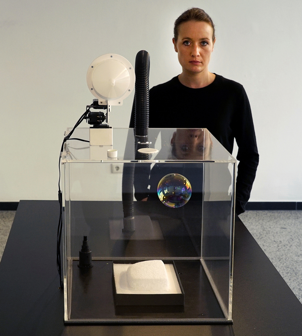 Verena Friedrich, The Long Now, 2015, installation © Max Pauer