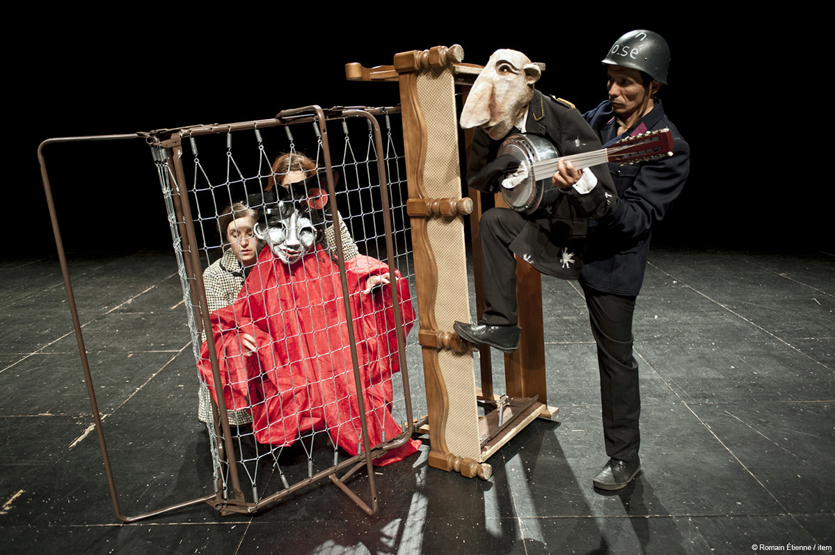 Une cArMen en Turakie - Turka Theatre - creation 2015 © Romain Etienne - Item