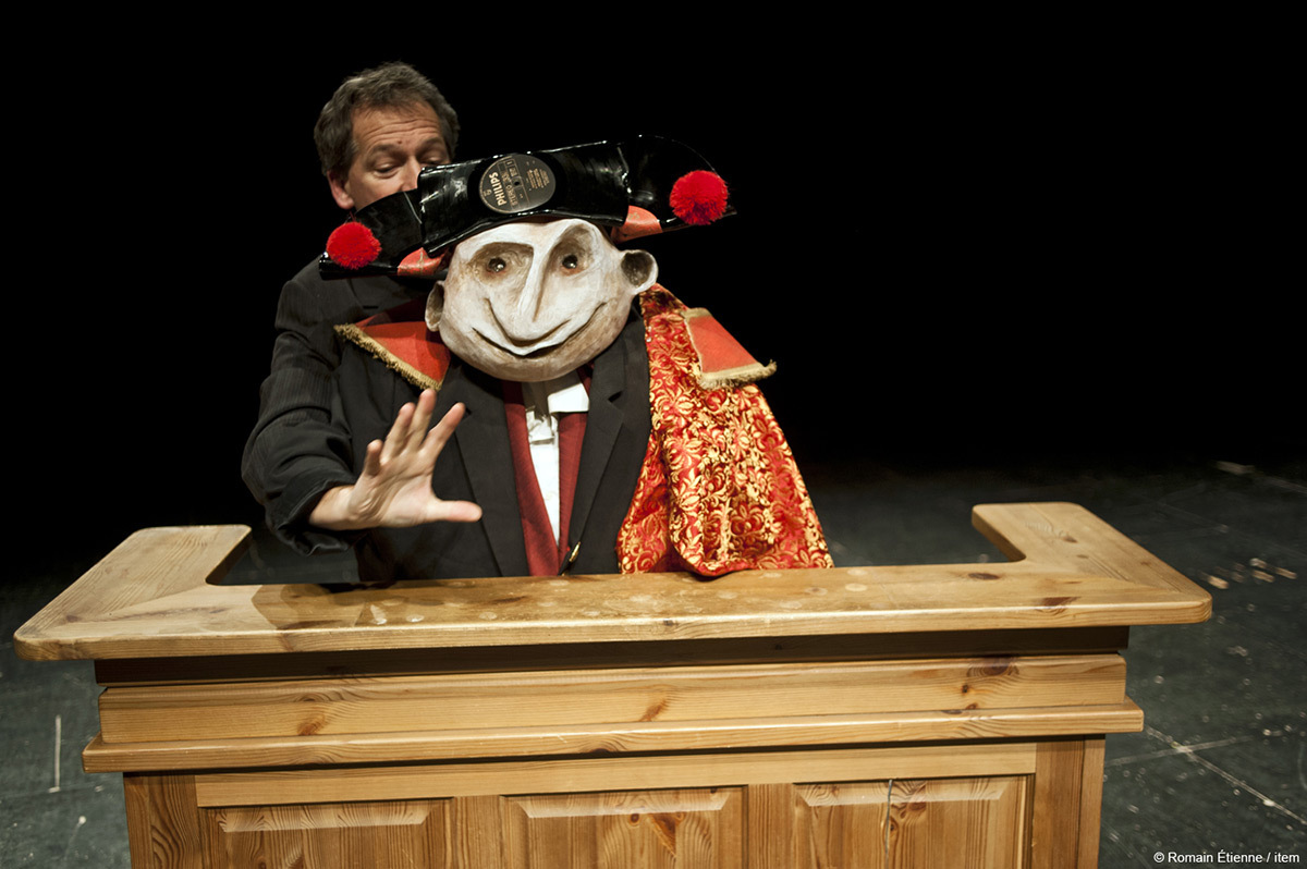Une cArMen en Turakie - Turka Theatre - creation 2015 © Romain Etienne - Item