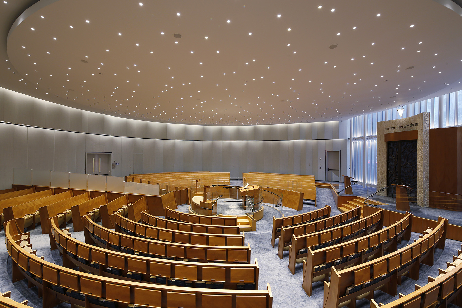 Synagogue Lincoln square, New York, US - Architecte : Cetra Ruddy - Conception lumière : Tillotson Design Associates © David Sundberg, Esto Photographics Inc