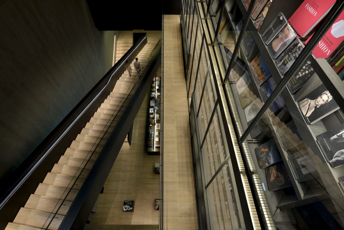 Mur du livre Artron, Shenzen, Chine - Architecture Wendell Burnette Architects et Urbanus Architecture & Design – Conception lumière Originator Lighting Design Consultants © Chin-Ming Cheng