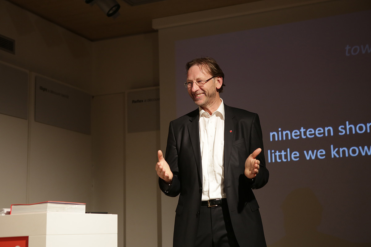 Joachim Ritter, organisateur et directeur VIA-Verlag, PLDC 2017 warm-up, iGuzzini France, Paris, France - 7 juillet 2016 © iGuzzini illuminazione France