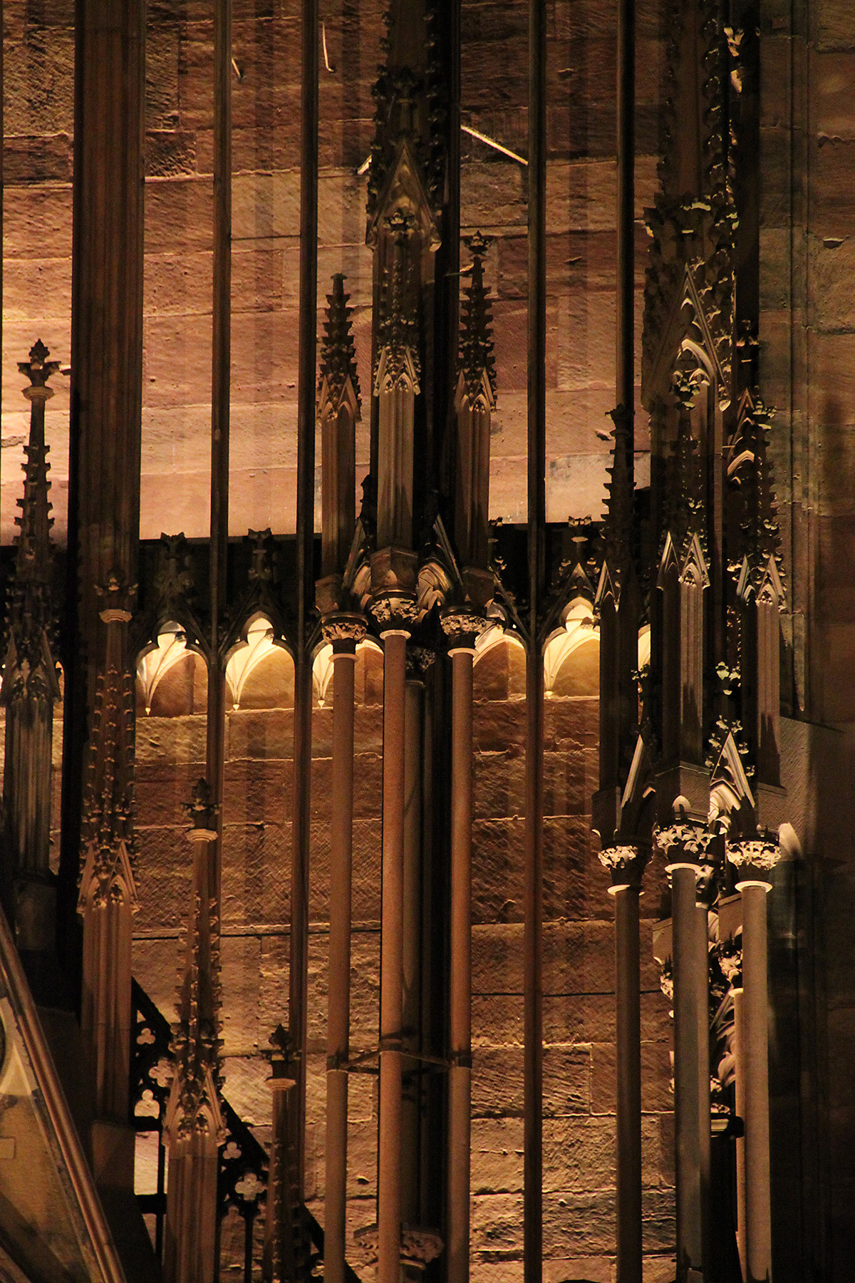 Cathédrale Notre-Dame, Strasbourg, France - détail de la mise en lumière pérenne - Conception lumière : L'Acte Lumière © Vincent Laganier