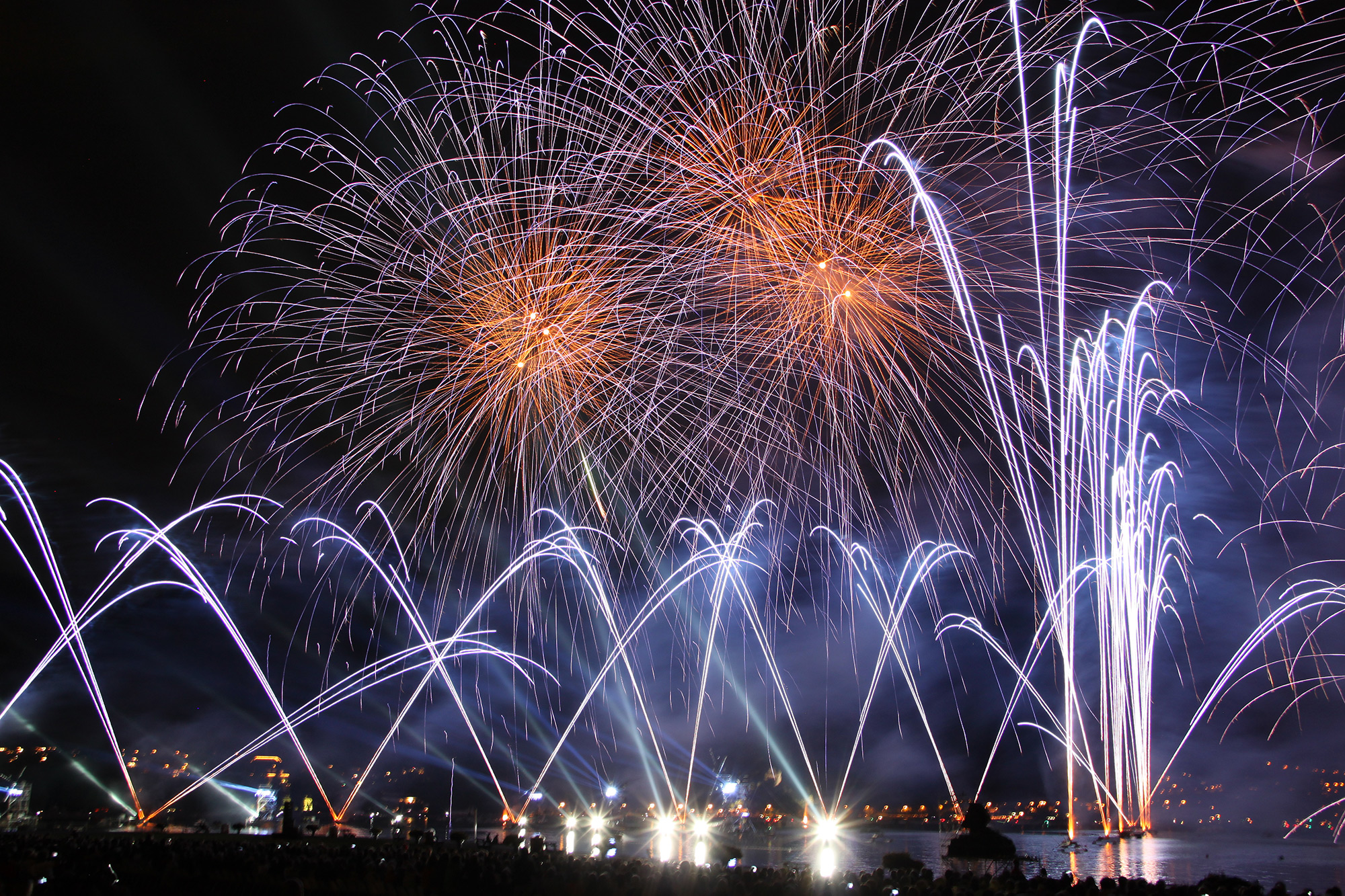 Feu d'artifice extérieur - Feux d'artifices et pyrotechnie par Rêve d' Artifice