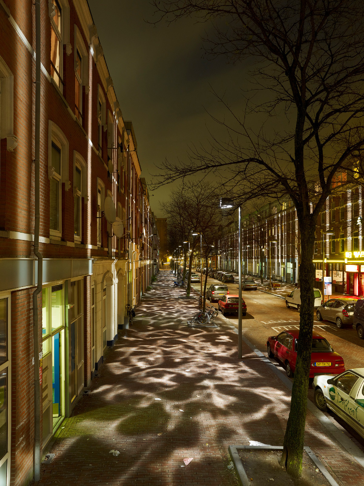 Broken Light, éclairage public, rue Atjehstraat Rotterdam, Pays-Bas