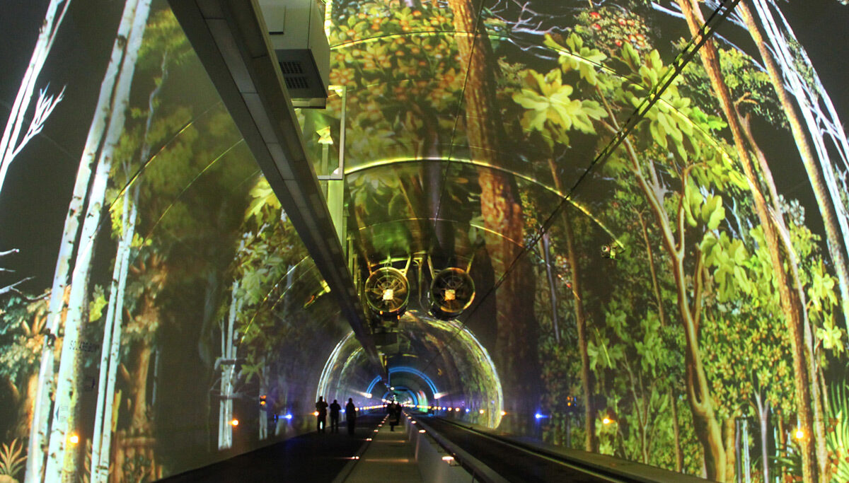 Tube modes doux, Lyon, France, Europe - Scénographie et images Skertzo - Photo Vincent Laganier