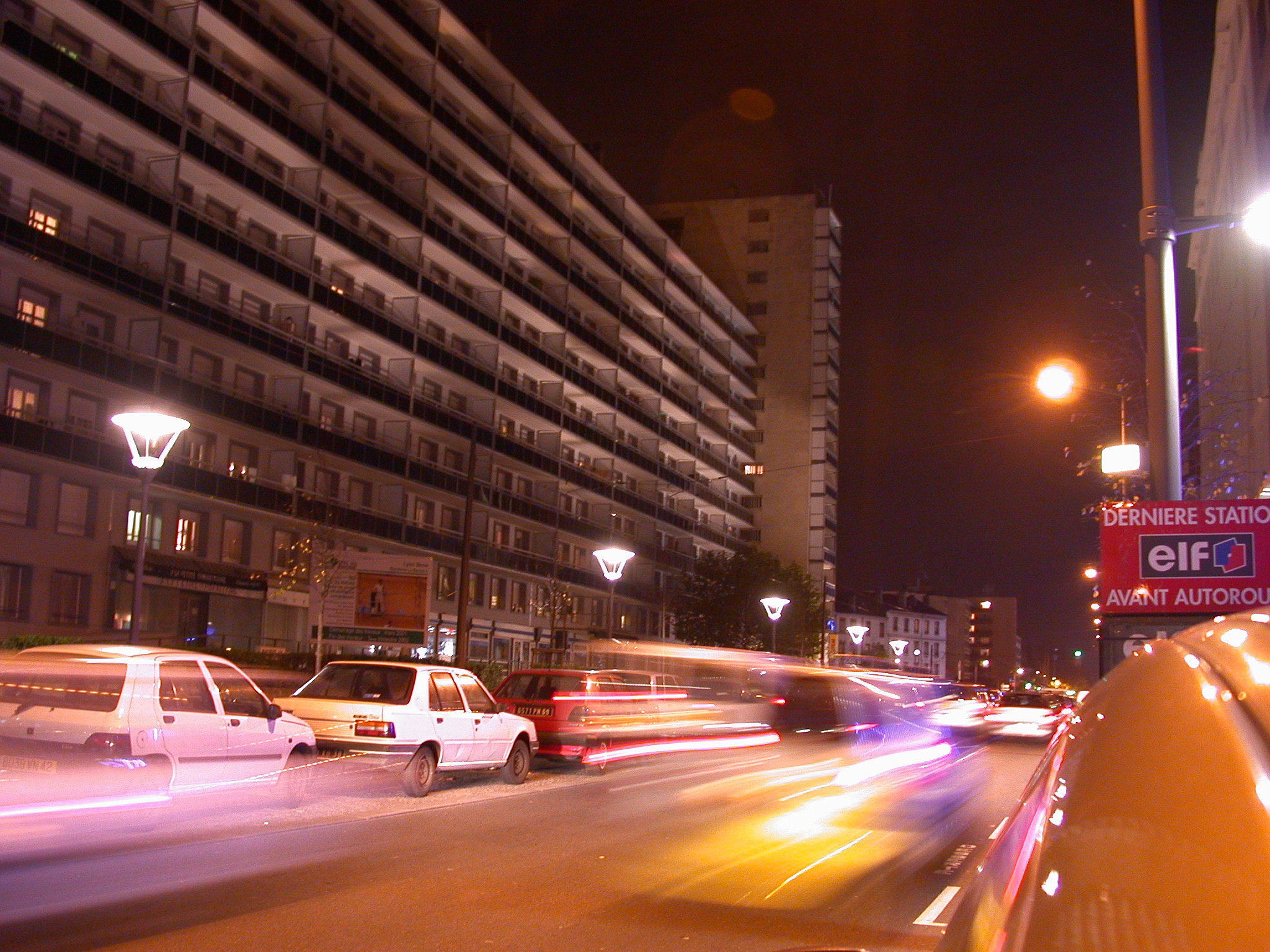 Avenue Berthelot, Lyon - Ligne de tramway T2 © Vincent Laganier