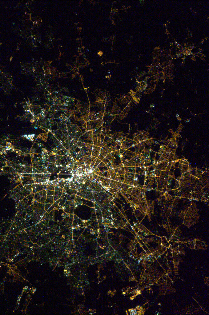 La séparation Berlin Est - Berlin Ouest existe toujours de nuit