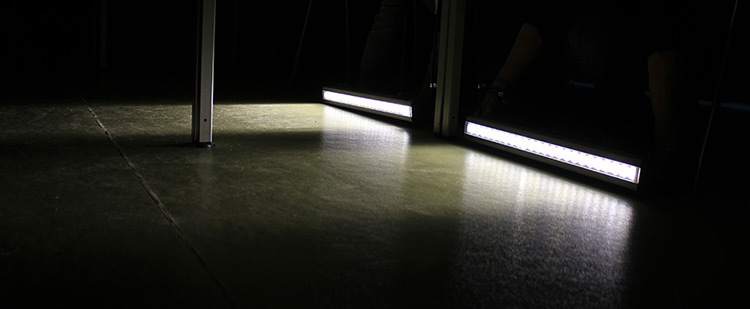 Direction de lumière : frontale sur un modèle - Light ZOOM Lumière