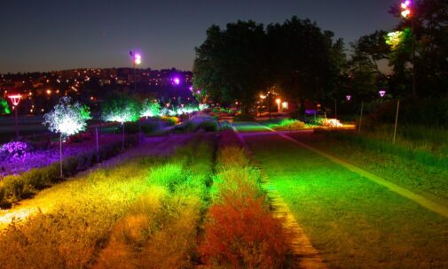 Parc de Gerland, Lyon - Jardin chromatique - Conception lumière et photo : LEA