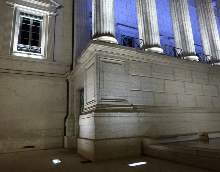 Palais de Justice de Lyon, lumière et temporalité Light ZOOM Lumière