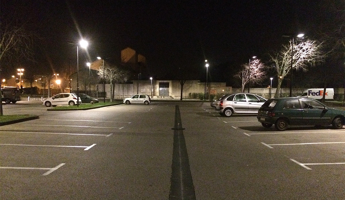 Éclairage public - Parking après rénovation - Ville d'Orange