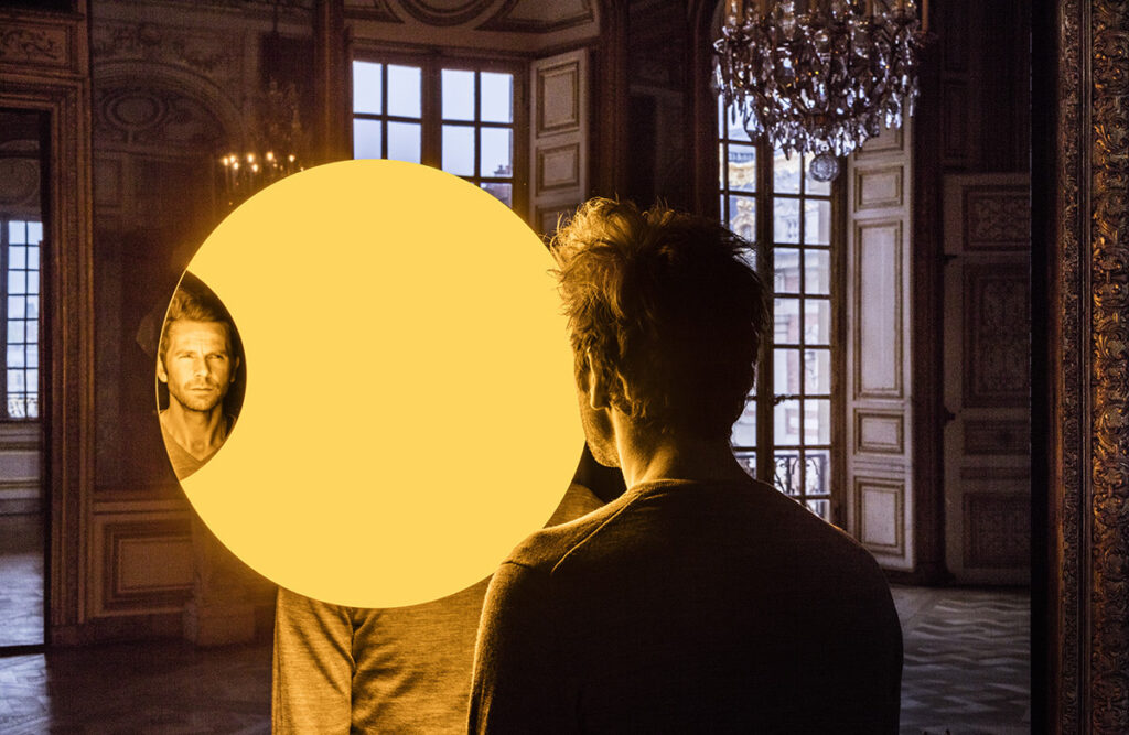 アート・デザイン・音楽 VERSAILLES A L'OMBRE DU SOLEIL Olafur-Eliasson-Deep-mirror-