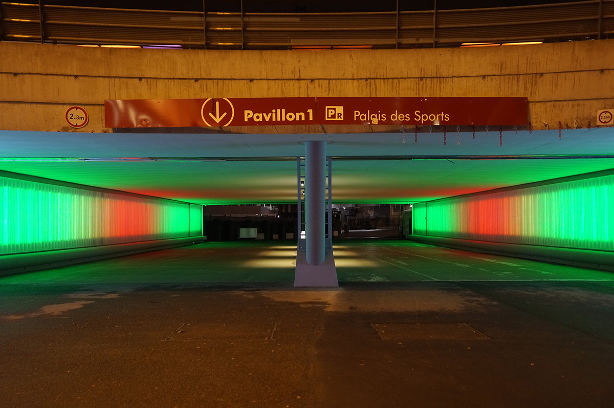 Tunnel Renan, parc des expositions de la porte de Versailles, Paris, France - Conception lumière et photo : Seulsoleil