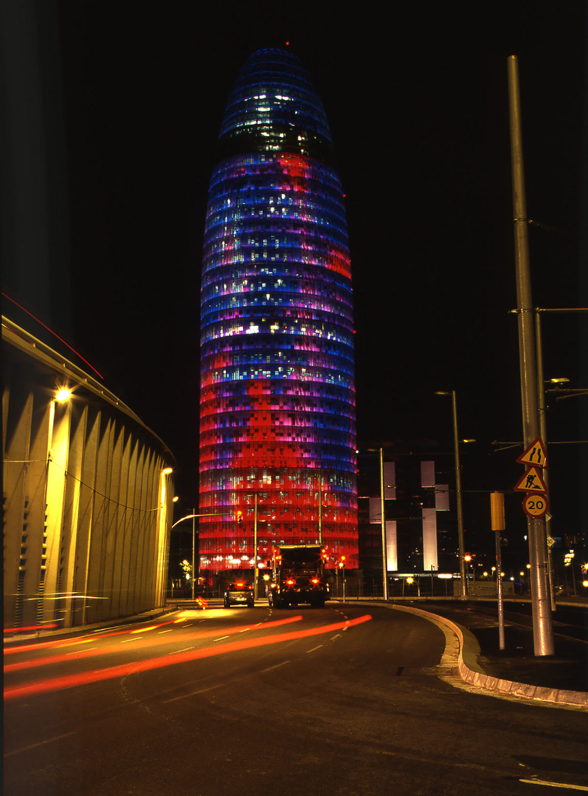 "Diffraction" - Torre Agbar, Barcelone, Espagne - Architecte : Jean Nouvel