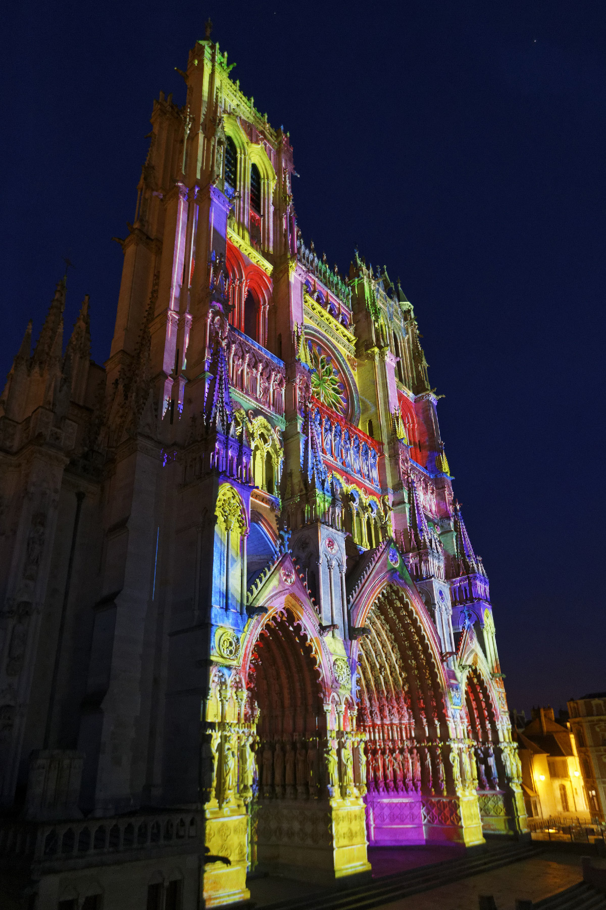 Chroma Cath drale Notre Dame D Amiens Nouveau Son Et Lumi re Light chroma-cath-drale-notre-dame-d-amiens-nouveau-son-et-lumi-re-light