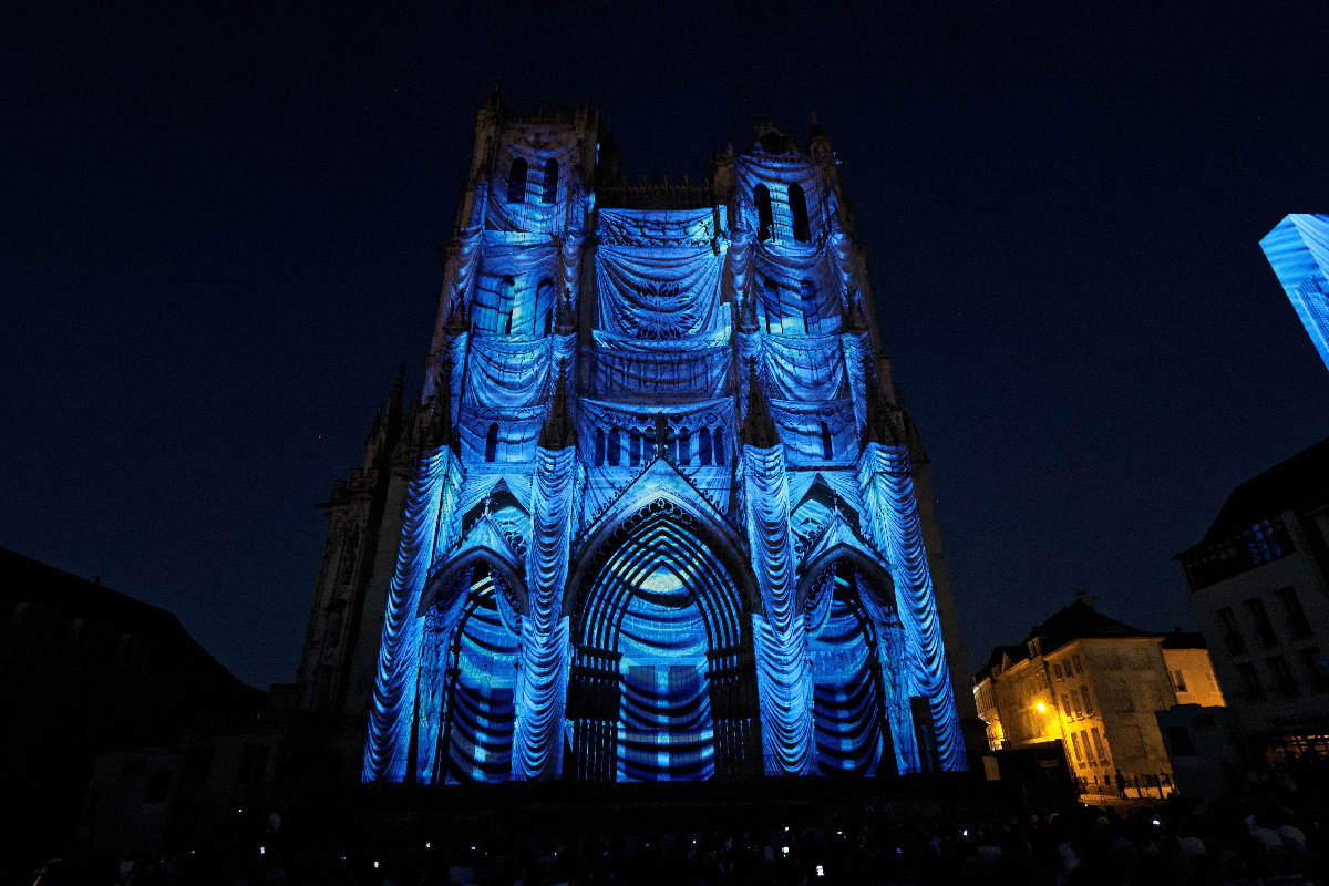 Chroma, cathédrale-Notre-Dame, Amiens, France - Spectacle Spectre Lab pour Amiens Métropole