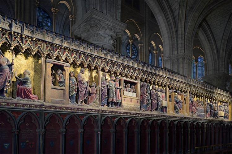 Cathédrale Notre-Dame de Paris, France - clôture des sœurs intérieur - Conception lumière : Armand Zadikian