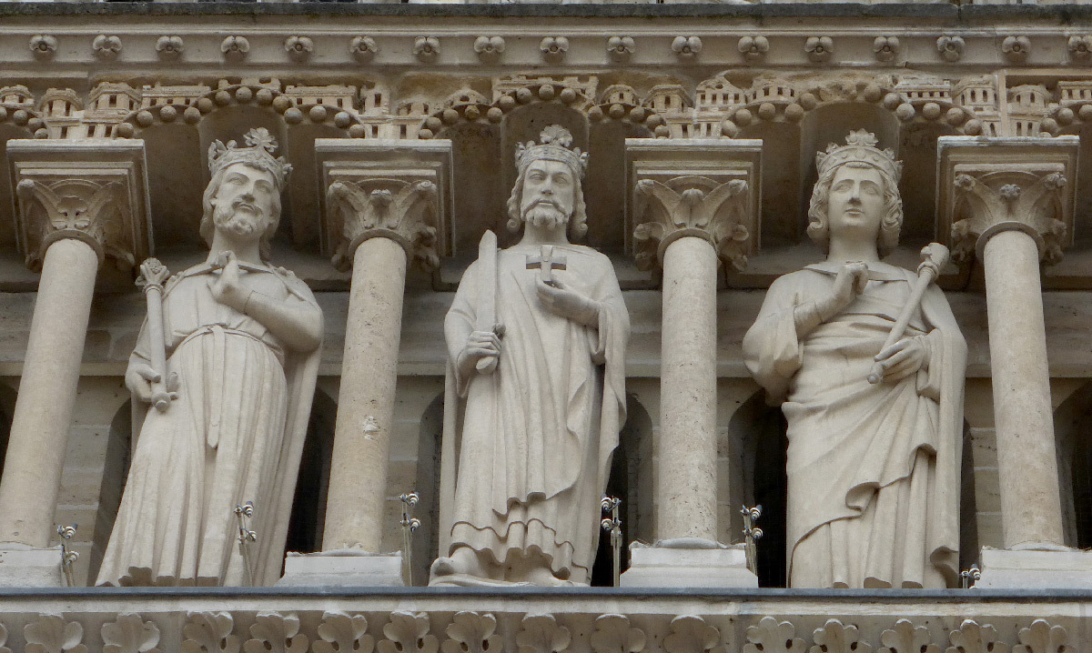 Cathédrale Notre Dame de Paris, France - détail façade occidentale jour