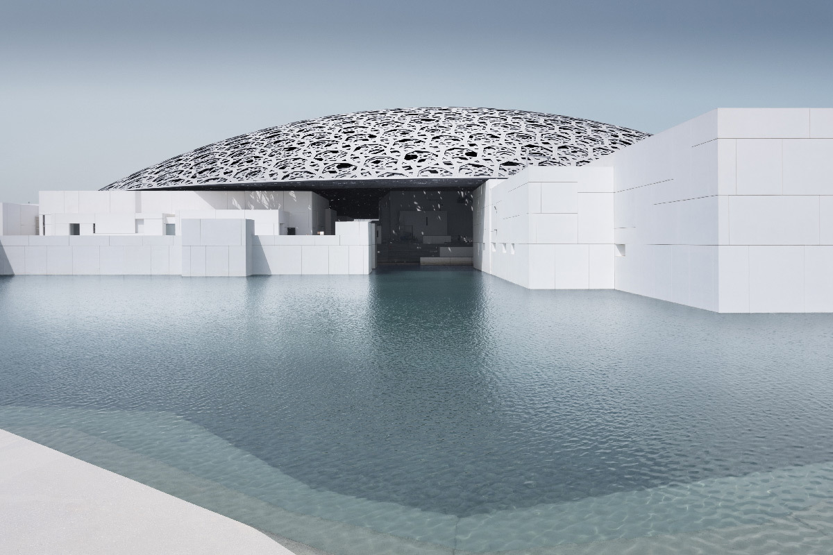 Extérieur du musée du Louvre Abu Dhabi et sa coupole - Architectes : Jean Nouvel et Hala Warde