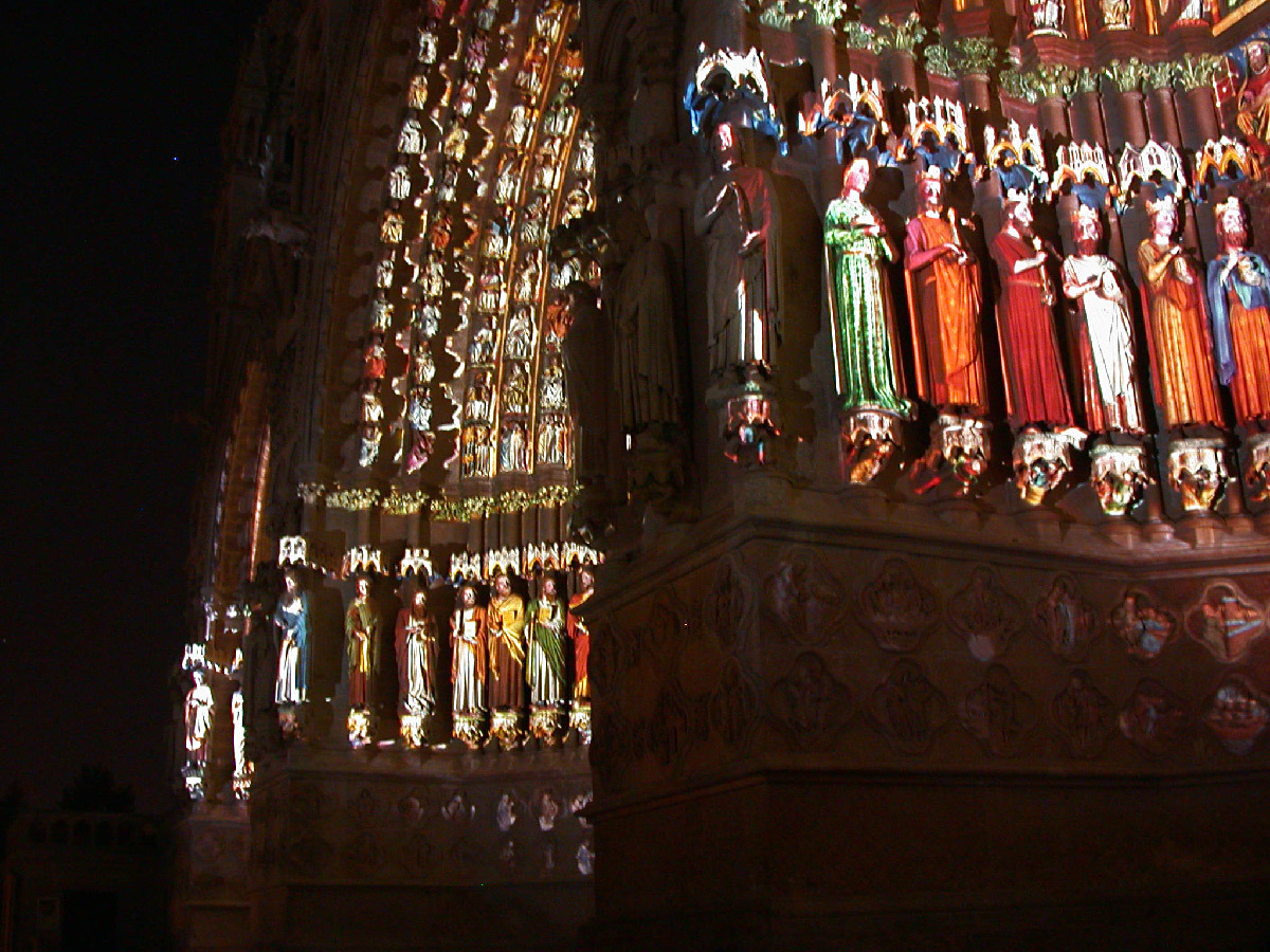 Amiens, la cathédrale en couleurs, France - Scénographes : Skertzò - Spectacle 1999-2016