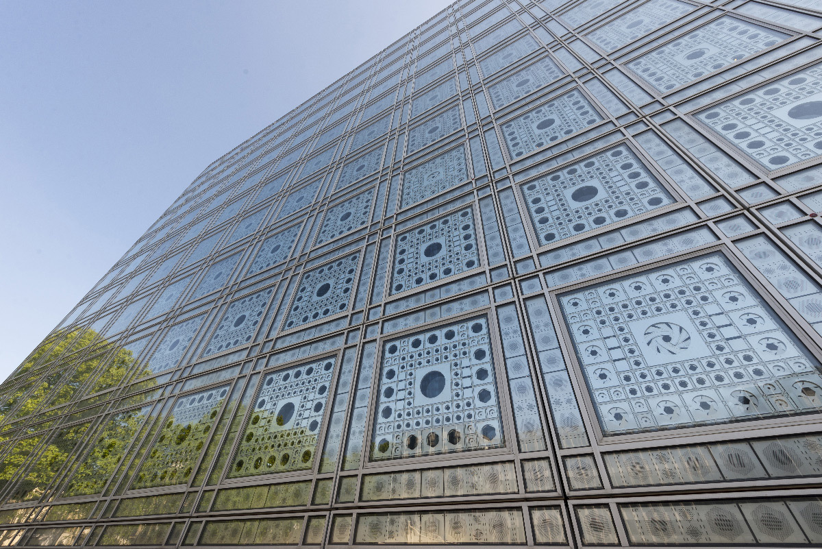 Institut du Monde Arabe IMA, Paris, France - Façade Sud - Architectes : Jean Nouvel et Architecture-Studio