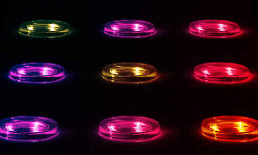 Pilotez 1 million de couleurs et choisissez votre scénario de lumière © Nowatt Lighting