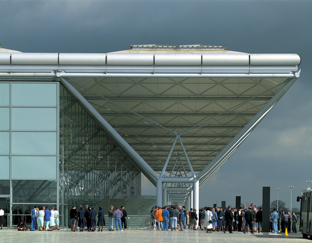Stansted Airport, architecture de Foster + Partners