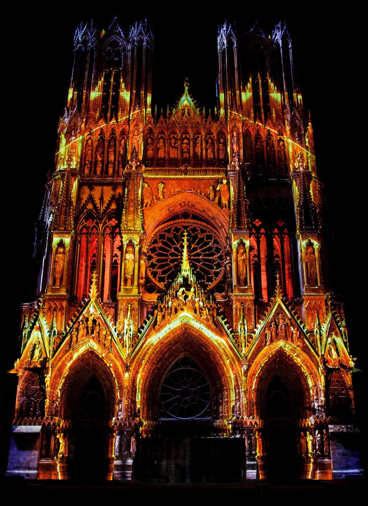 Regalia, spectacle multimédia, son et lumière, cathédrale de Reims, France