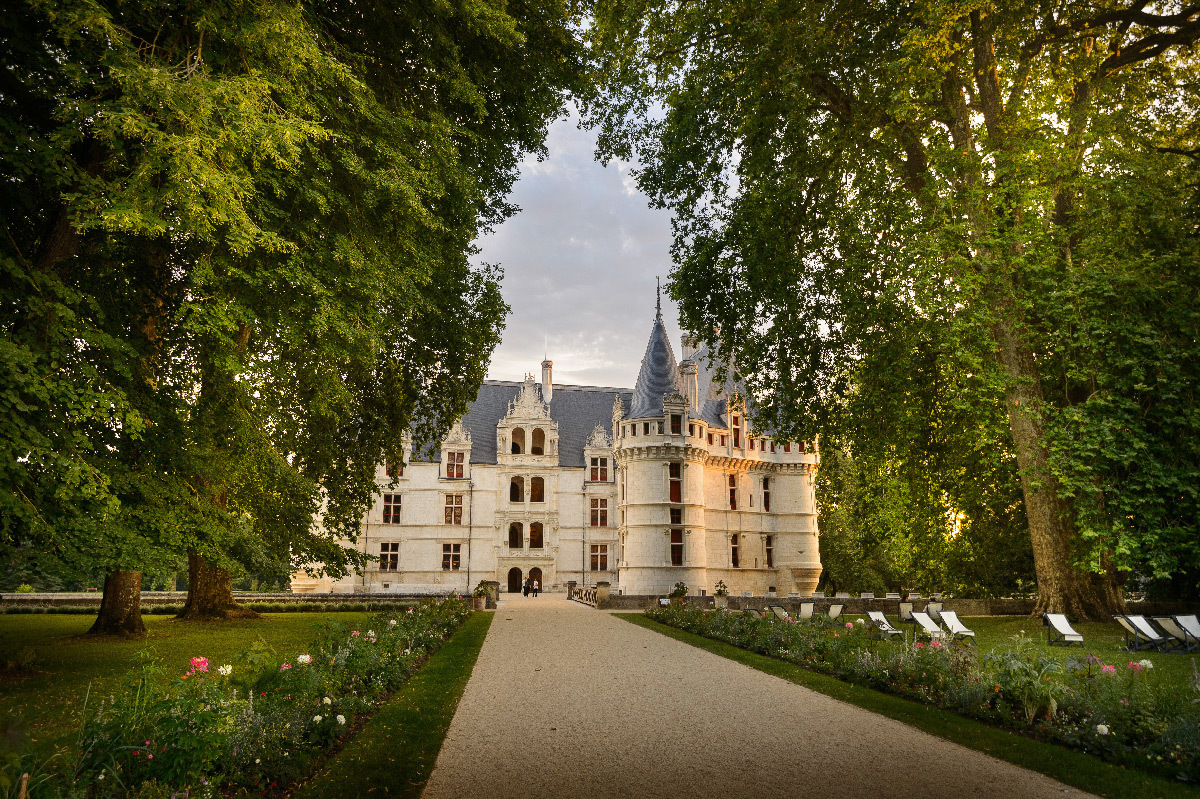 Château d'Azay-le-Rideau, France - façade sur cour © Léonard de Serres - CMN