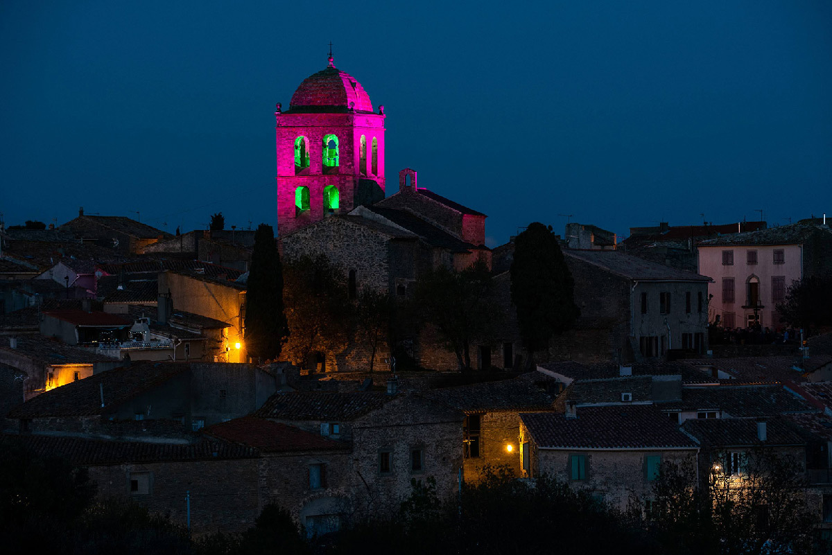 Eric Michel, Le Clocher de Lumière, 2019, sculpture lumineuse - Création IN SITU 2019, La Livinière © Ludovic Charles - Eric Michel, Adgap 2019