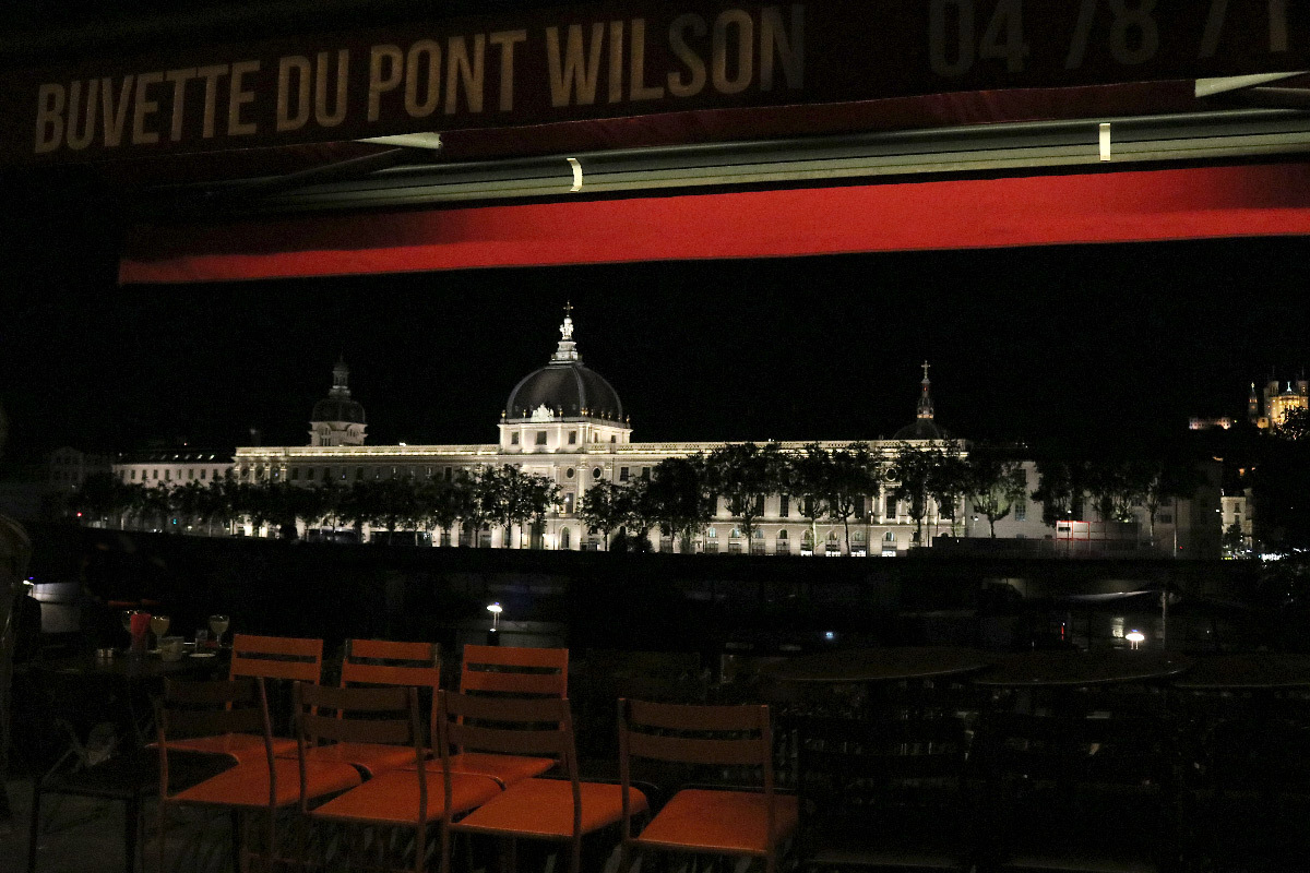 Grand Hôtel-Dieu, mise en lumière, quai Augagneur, Lyon, France