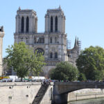 Cathédrale Notre-Dame de Paris, façade ouest, vue extérieure - Septembre 2019 © Vincent Laganier