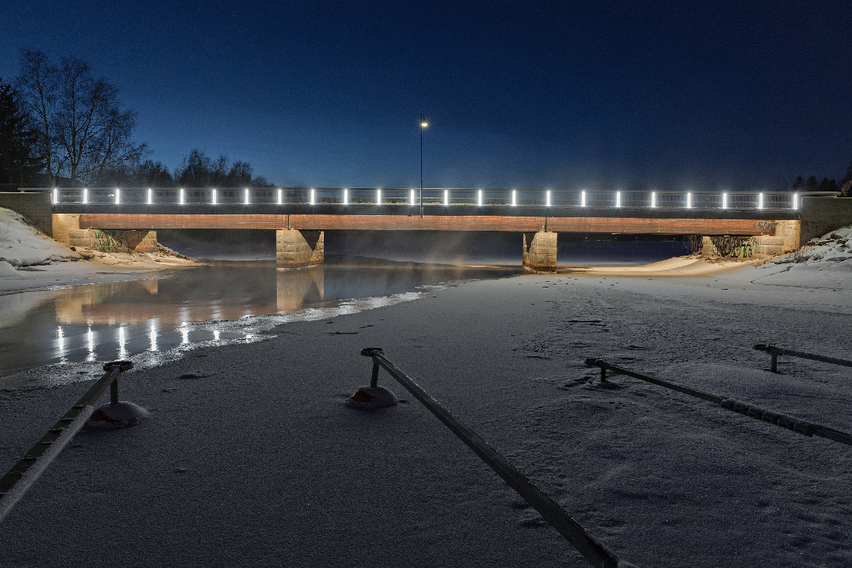 Lumière nordique, pont Pikisaari, Oulu, Finlande - Concepteur lumière : Valoa © Henri Luoma