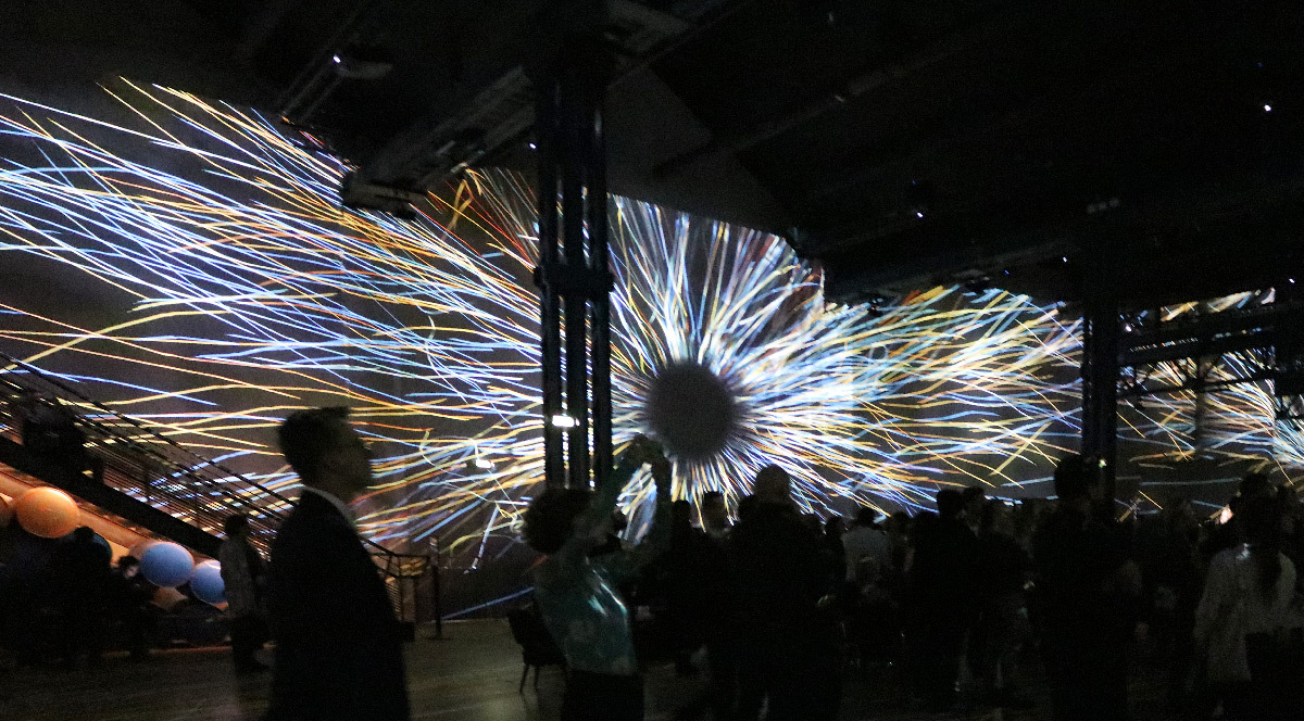 Journey, Immersive Digital Art Festival Paris 2019, Atelier des Lumières - Créateur vidéo : Nohlab © Vincent Laganier