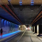 Passage SNCF cours Lafayette, Lyon, France - Concepteur lumière : Louis Lepoutre, Cobalt © Vincent Laganier
