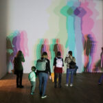 Your uncertain shadow (colour), Olafur Eliasson, 2010 - Ton ombre incertaine © Vincent Laganier