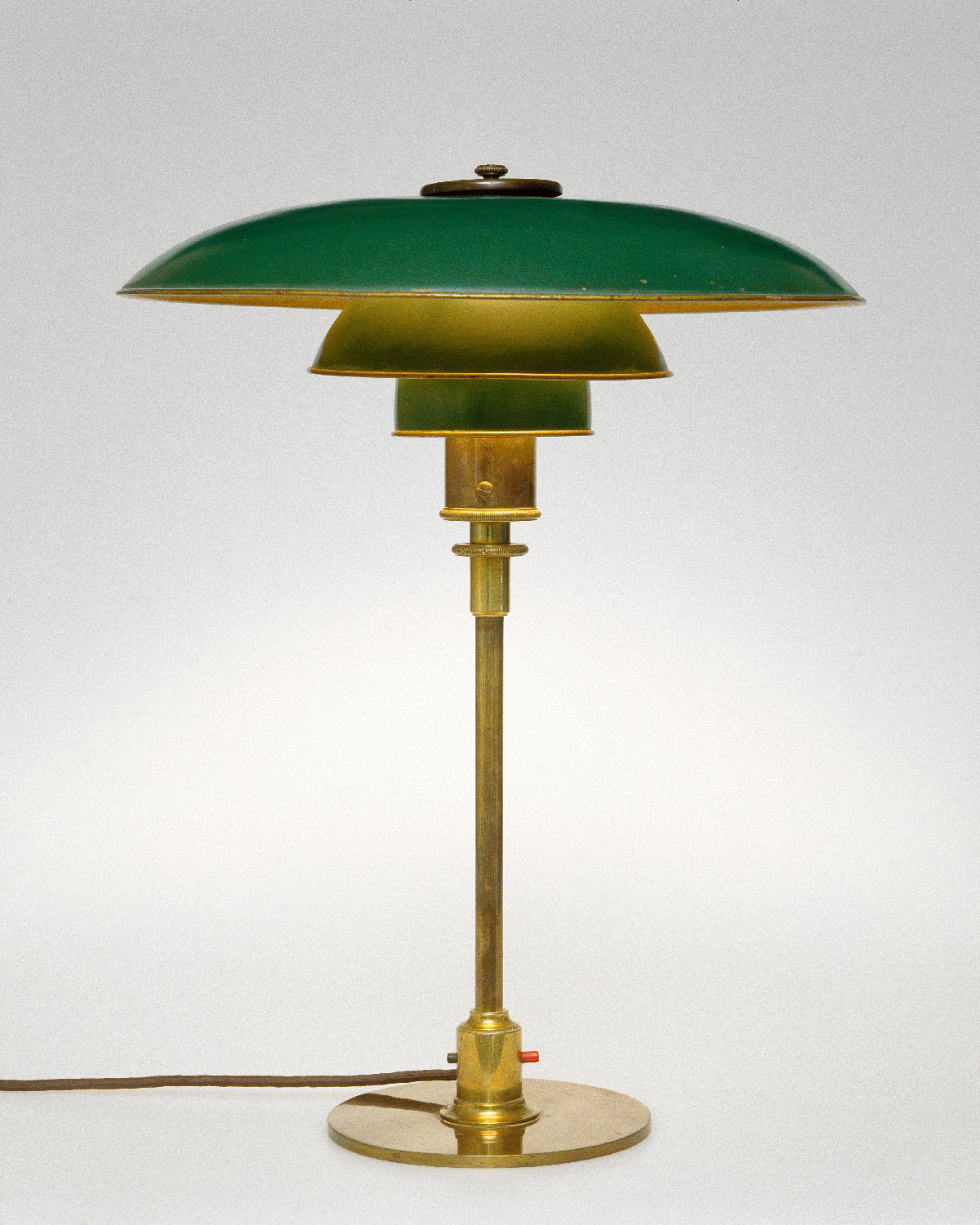 PH Lamp, 1926 - Designer : Poul Henningsen pour Louis Poulsen